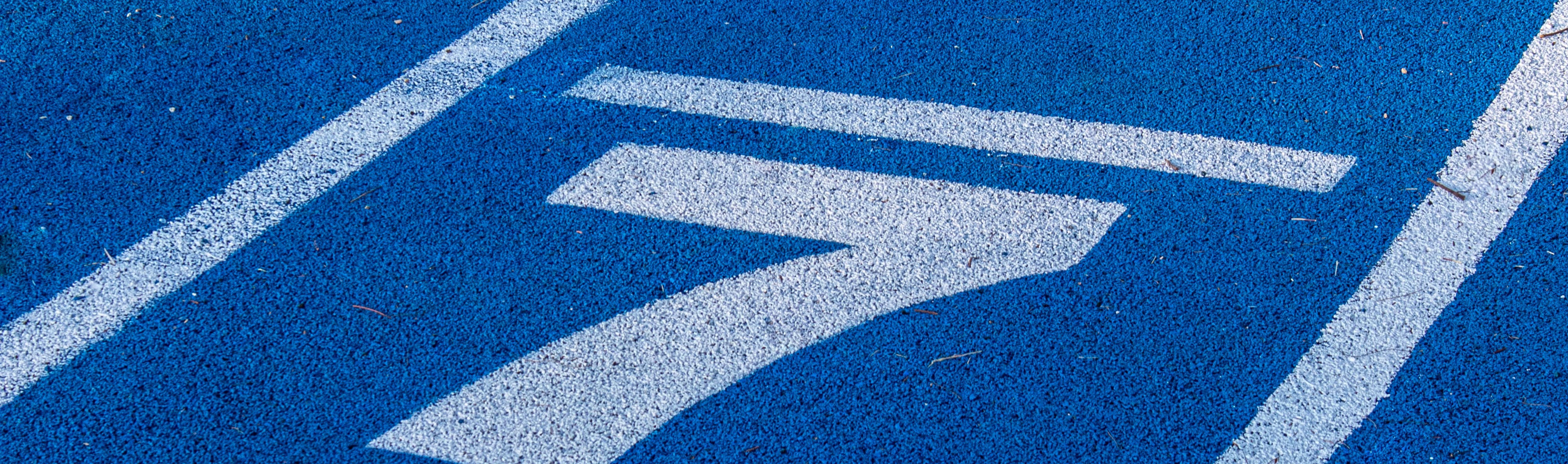 Sch&uuml;lerinnen am Klavier