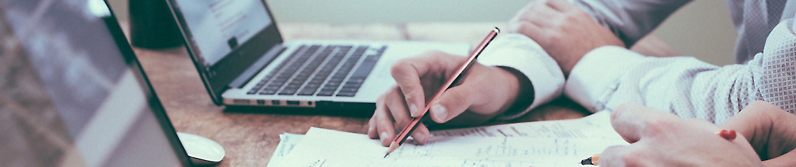 arbeit material laptop