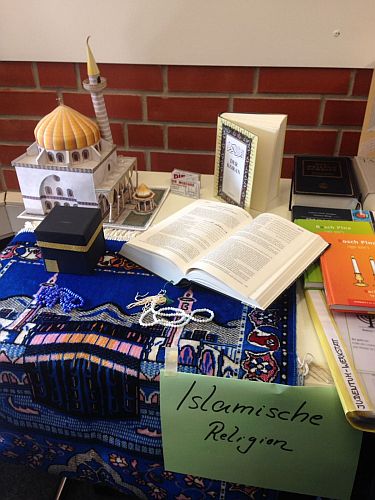 Materialtisch Islam